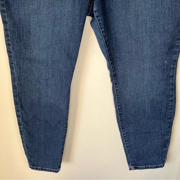 Lane Bryant Dark Wash Skinny Jean Size 20 - Picture 10 of 11